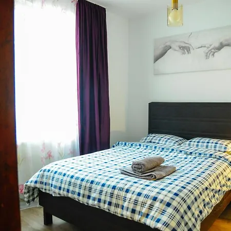 Апартаменты Historic Center