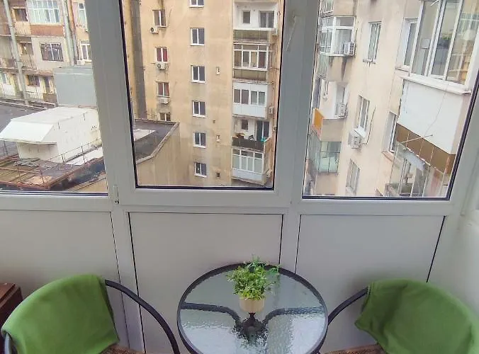 Historic Center Appartement Boekarest